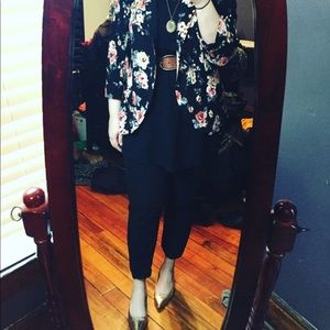 Women’s floral blazer